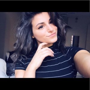 Meet your Posher, Lianna